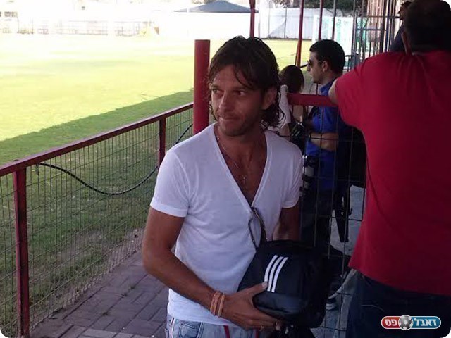 הרכש הנוצץ, קובי חסן (ליאור לפוק)